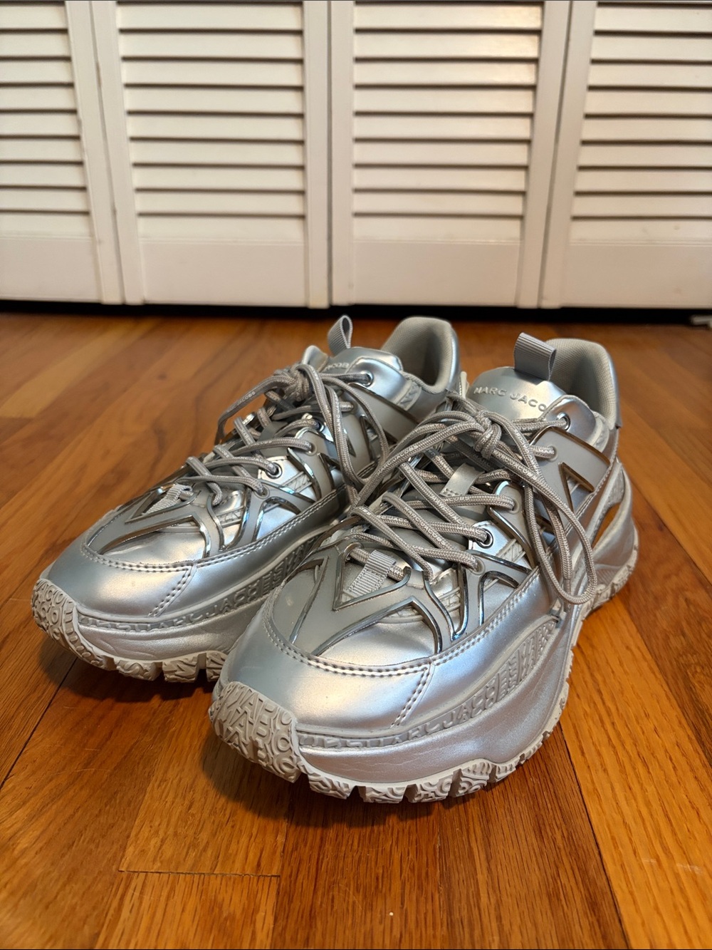Marc Jacobs Metallic Silver Sneakers